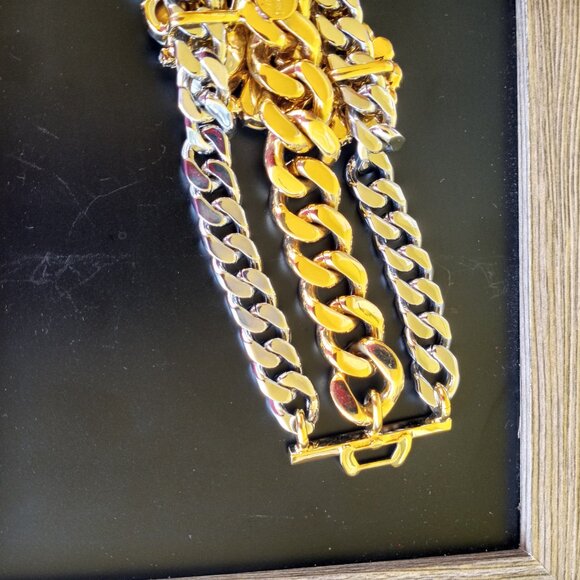 Exquisite Coach multistrand bracelet - Picture 13 of 15